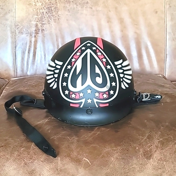 Harley Davidson Women's Helmet - Picture 1 of 5